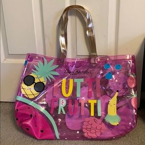 Too faced beach bag